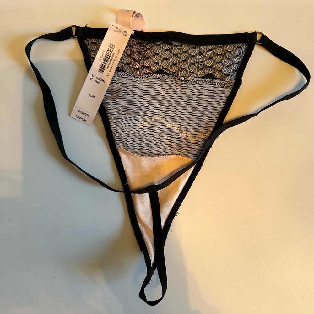 Victoria Secret V-String - Picture 2 of 5